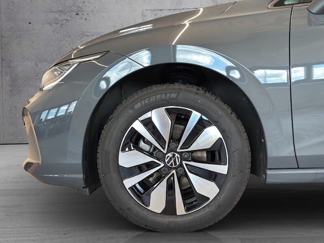 Volkswagen Golf 1.5 TSI DSG