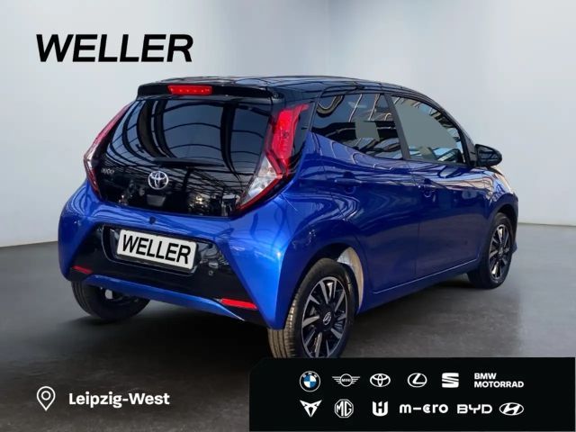 Toyota Aygo Hatchback X-final