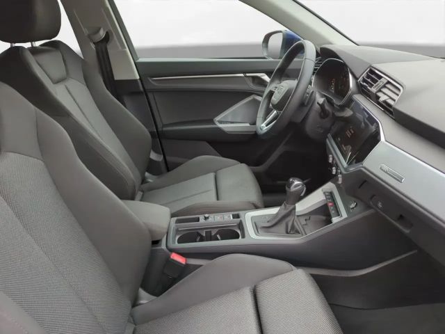 Audi Q3 1.5 TFSI S-Line