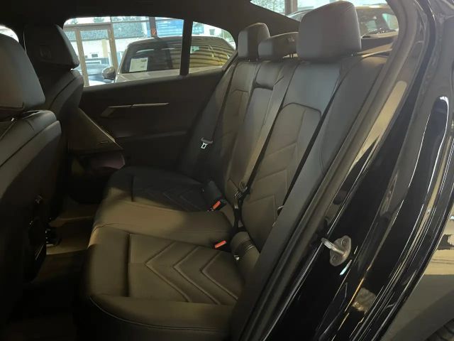 BMW 520 520i M-Sport Sedan