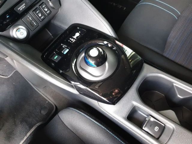 Nissan Leaf N-Connecta