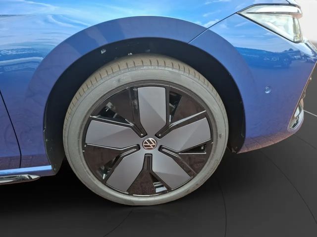 Volkswagen Passat DSG R-Line