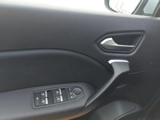 Renault Captur EDC Intens TCe 140