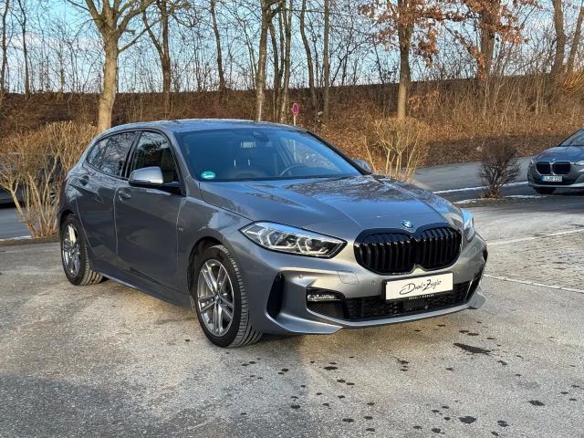 BMW 118 118i M-Sport Sedan