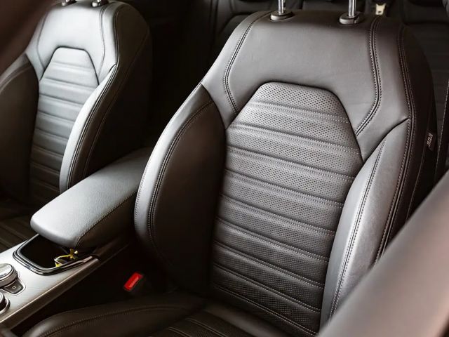 Alfa Romeo Stelvio AT8 Q4 Veloce