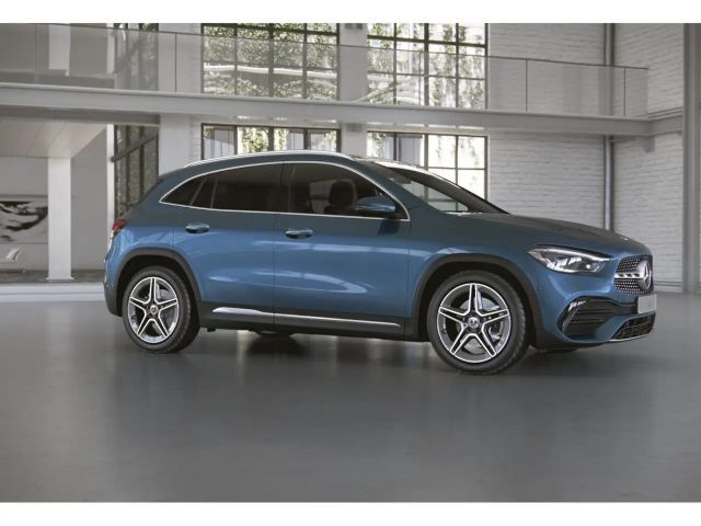 Mercedes-Benz GLA 220 4MATIC AMG Line GLA 220 d
