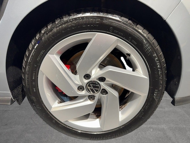 Volkswagen Golf 2.0 TSI DSG GTI Golf VIII