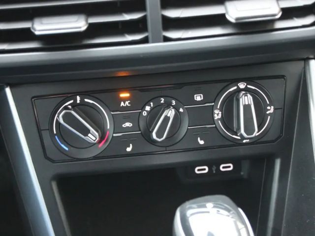 Volkswagen Polo 1.0 TSI DSG Life