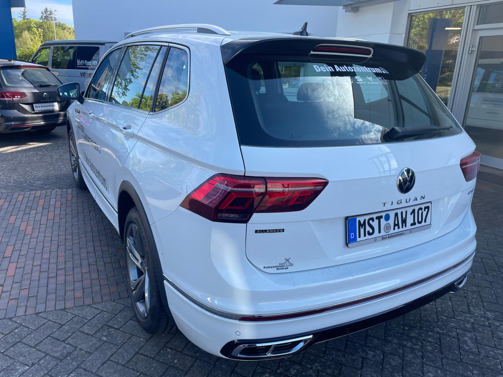 Volkswagen Tiguan 2.0 TDI Allspace DSG R-Line