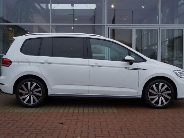 Volkswagen Touran 1.5 TSI DSG R-Line