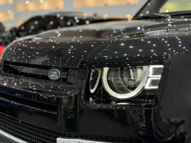 Land Rover Defender AWD D250 SE