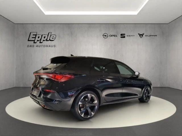Cupra Leon e-HYBRID Sportpaket Navi Rückfahrkamera LED  ACC