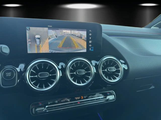 Mercedes-Benz EQA 350 4MATIC AMG Line