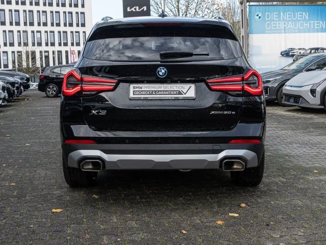 BMW X3 xDrive30e