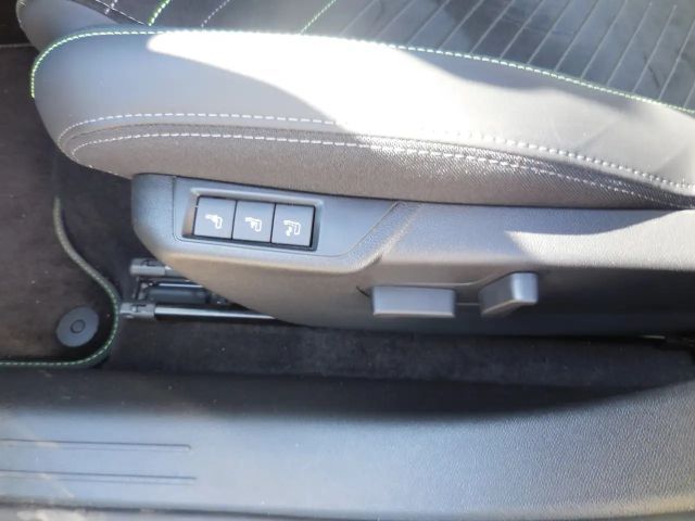 Peugeot E-208 GT-Line Hybrid