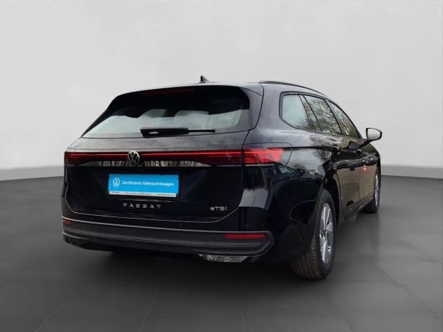 Volkswagen Passat 1.5 TSI DSG Variant