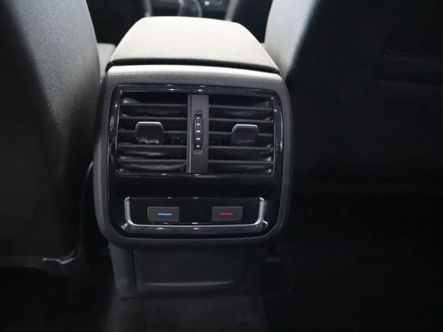 Volkswagen Passat Business Variant