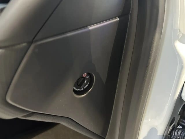 Renault Clio Business Line SCe 65