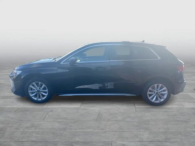 Audi A3 30 TFSI Sedan