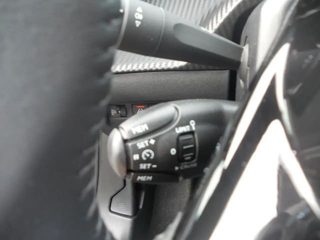 Peugeot 2008 Active Pack BlueHDi