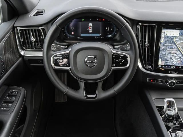 Volvo V60 Cross Country AWD Plus