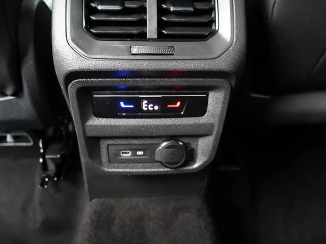 Volkswagen Tiguan DSG R-Line