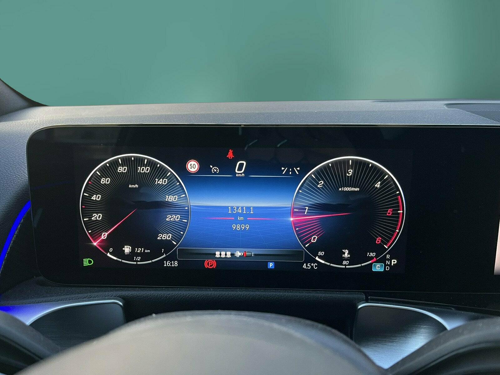 Mercedes-Benz GLB 220 AMG Line GLB 220 d