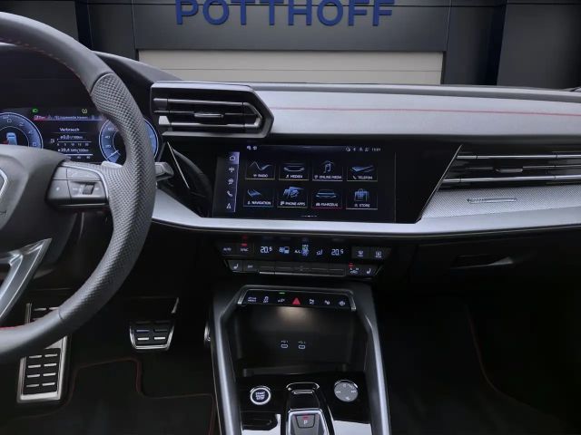 Audi A3 Hybride S-Line Sedan