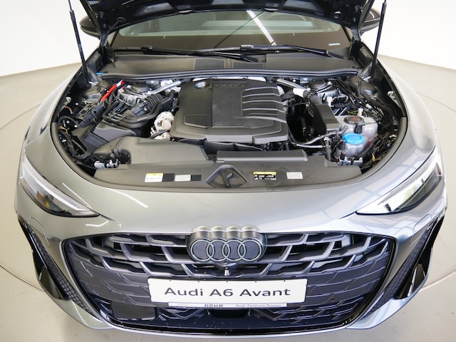 Audi A6 Avant Quattro S-Tronic