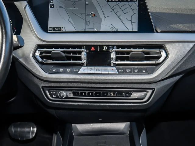 BMW 116 116d Advantage pakket Sedan