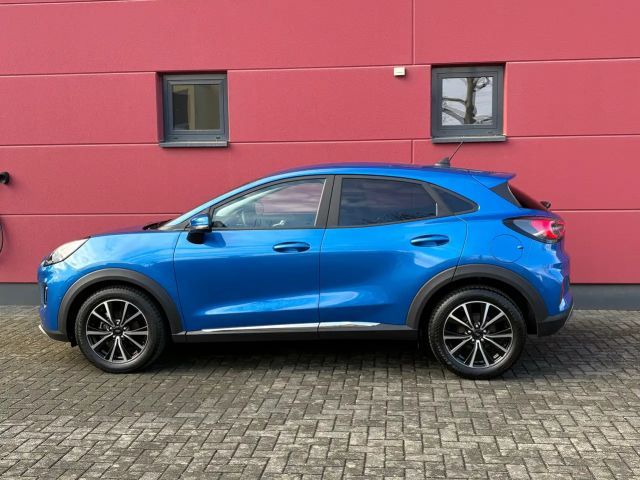 Ford Puma EcoBoost Titanium