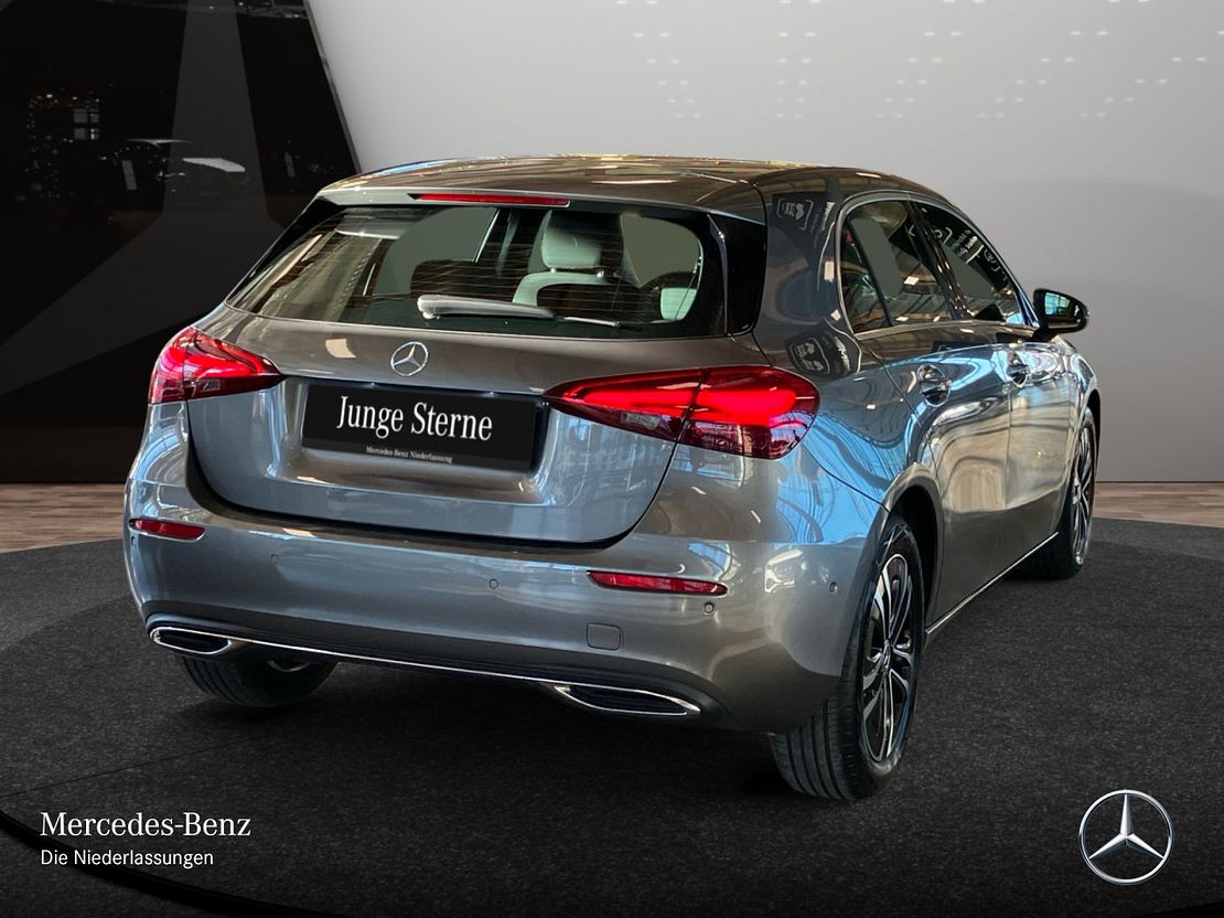 Mercedes-Benz A 200 Progressive
