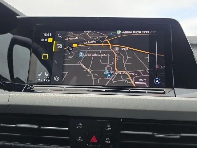 Volkswagen Golf 1.5 eTSI DSG Life Move