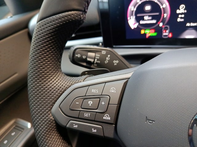 Volkswagen T-Roc 1.5 eTSI R-Line