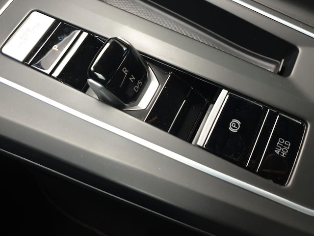 Volkswagen Golf DSG GTI Style