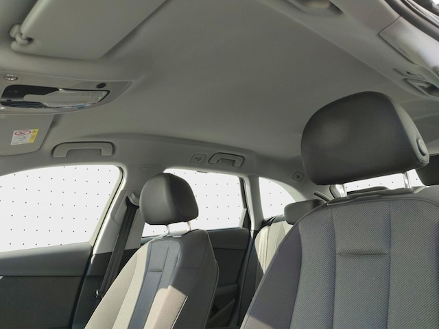 Audi A4 35 TFSI Avant S-Tronic