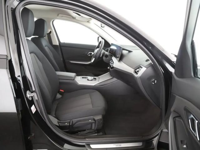 BMW 320 320d Touring xDrive