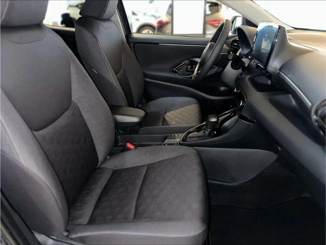 Toyota Yaris Hybride Team D