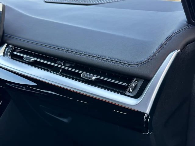 BMW 220 220d Active Tourer Sedan