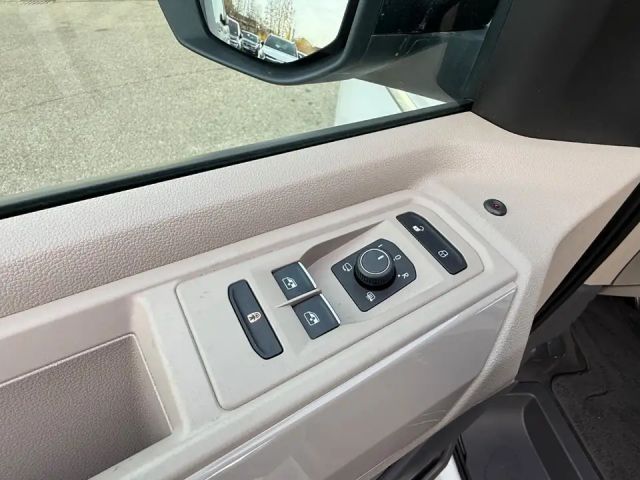 Volkswagen Multivan 2.0 TDI Lang Style T7