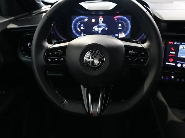 Alfa Romeo Junior Ibrida