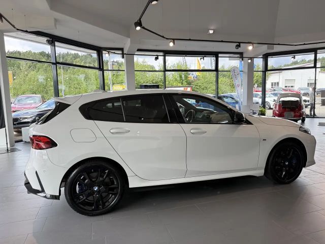 BMW 135 Sedan