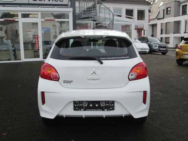 Mitsubishi Space Star Star