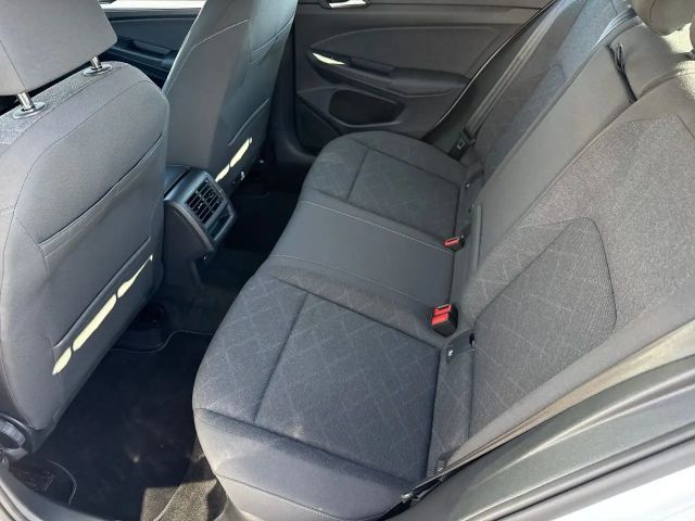 Volkswagen Golf 1.5 TSI Golf VIII Life