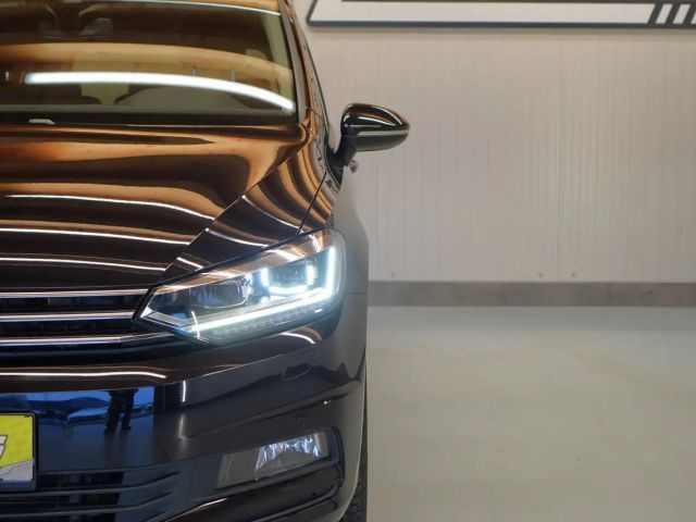 Volkswagen Touran 1.5 TSI DSG