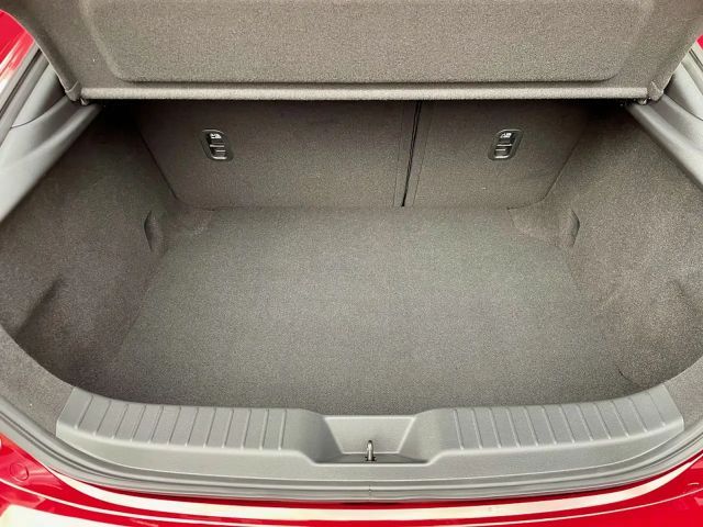 Mazda 3 2.5L Exclusive-line