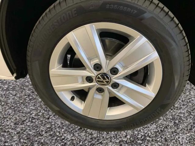 Volkswagen Caravelle Comfortline T6