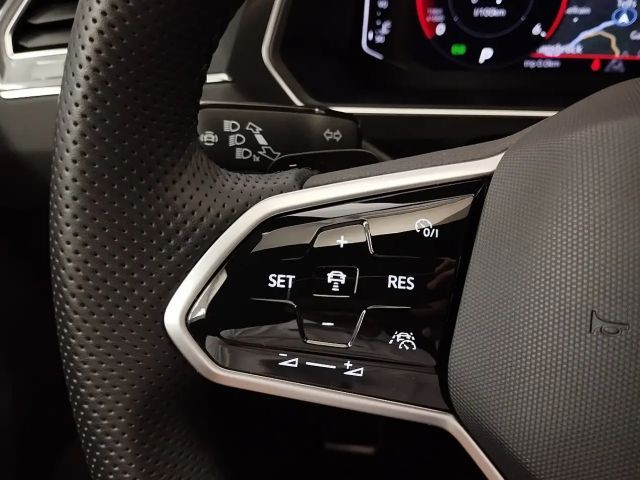 Volkswagen Tiguan 4Motion DSG R-Line