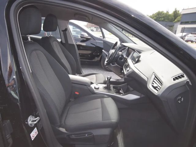 BMW 118 118i Advantage pakket Sedan