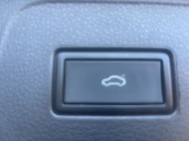 Volkswagen Passat 2.0 TDI Business DSG Variant